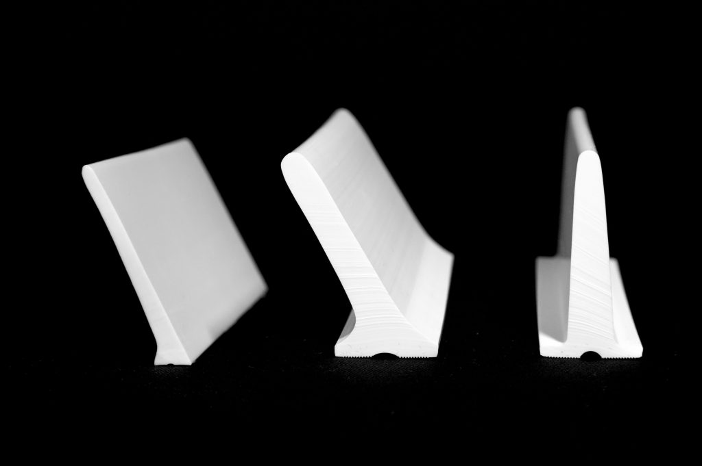 Esbelt-Perfiles-transversales Esbelt-Profiles-and-cleats