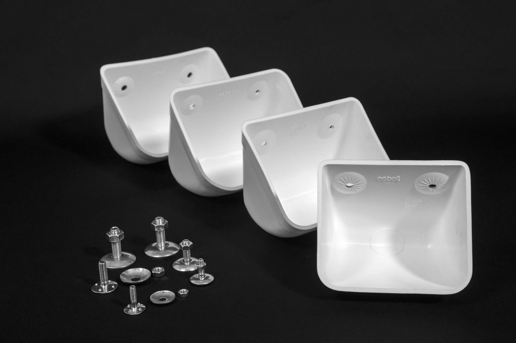 Esbelt Cangilones-VERCAN-de-Poliamida-01 Esbelt-Elevator-Buckets-Vercan-Polyamide