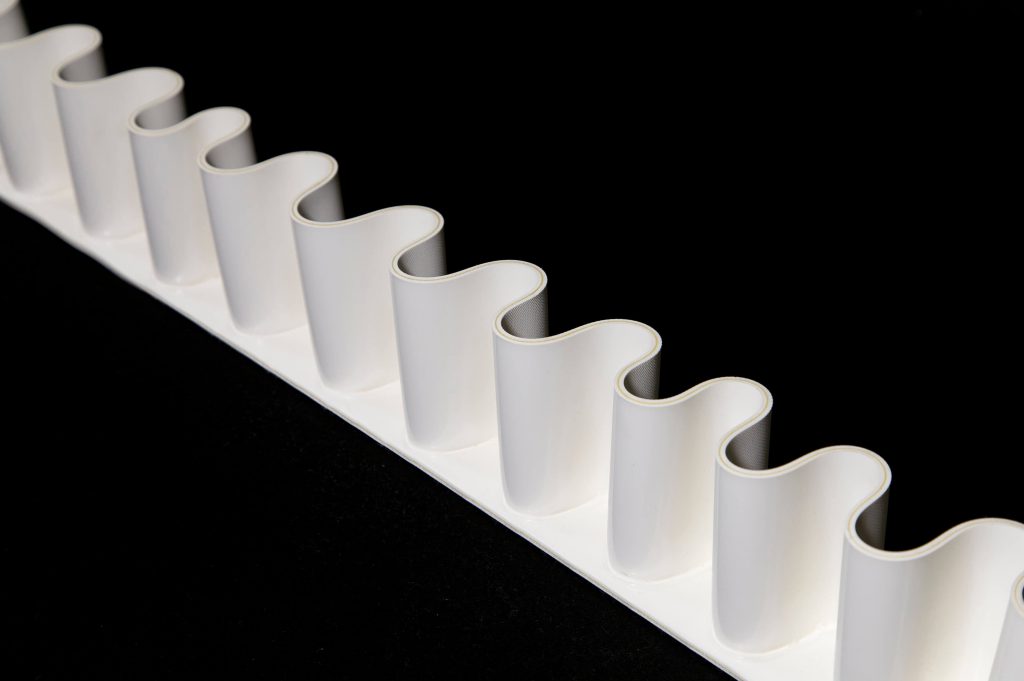 Esbelt-Sidewalls-with-base-Runers-with-base