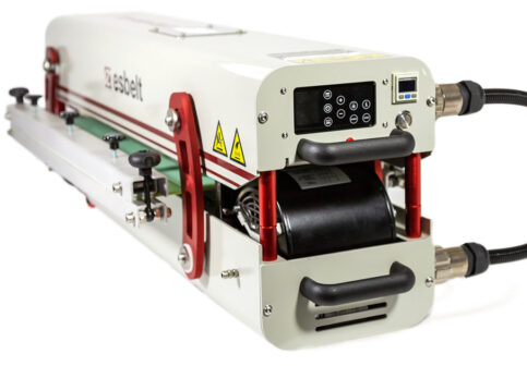 Prensa compacta refrigeración por aire esbelt